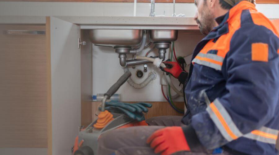 Descale Tankless Water Heater in Cobden, IL